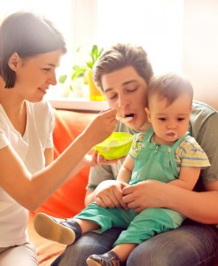alimentatie bebe parinti
