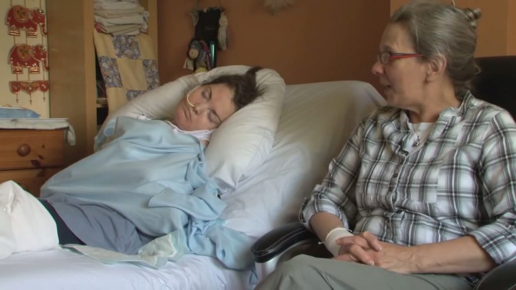 A facut rujeola la 11 luni si s-a vindecat rapid. 24 de ani mai tarziu, virusul a revenit