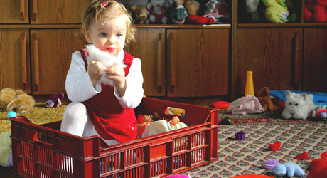 joaca, iarna, comportament, jocuri, Baba Oarba, Tara-tara vrem ostasi, ping pong